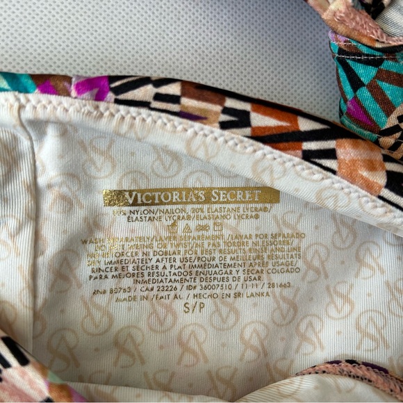 Victoria’s Secret Brooch Embellished Bandeau Bikini - Picture 10 of 15